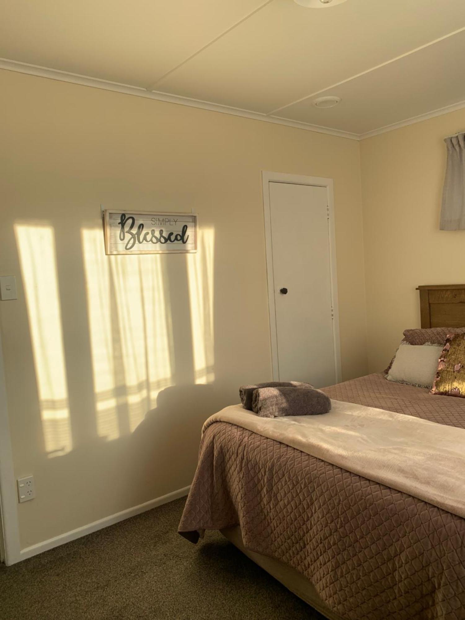 The Homestead - Cosy 3 Bedroom House ロトルア エクステリア 写真